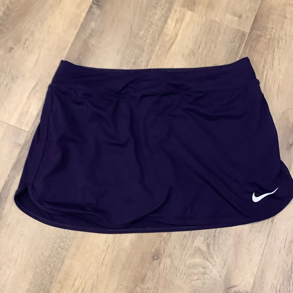 Nike skort size medium purple